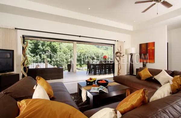 NAI10543: Stunning 8 Bedroom villa with private pool. Photo #9
