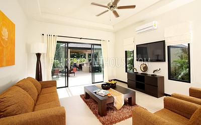 NAI10543: Stunning 8 Bedroom villa with private pool. Photo #26