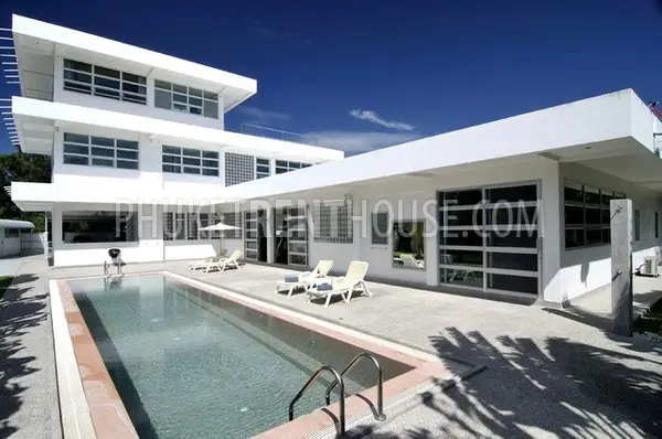 RAW12270: Exclusive and Luxury 4 Bedroom Pool Villa in Rawai. Photo #6