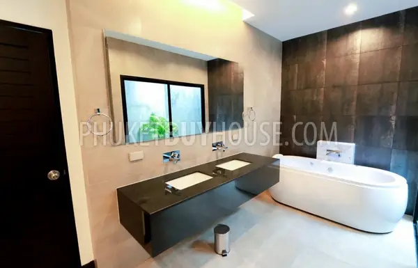 LAY2270: Large Modern Villa For Sale in Layan Beach. Photo #7
