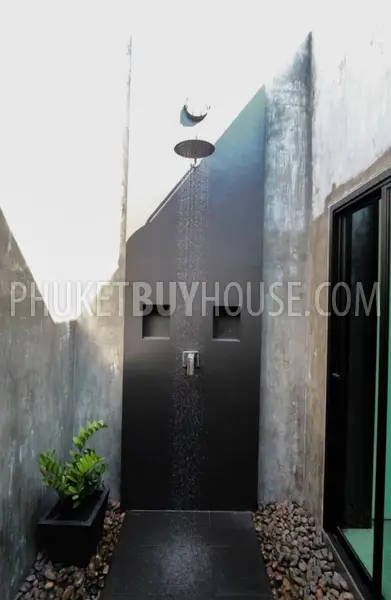 LAY2270: Large Modern Villa For Sale in Layan Beach. Photo #8
