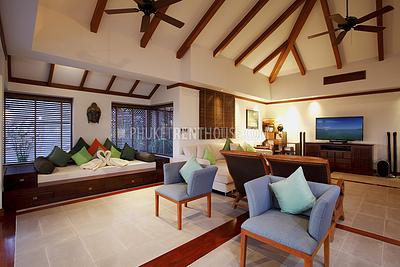 PAT11865: Luxury 2-Bedroom Villa in Patong. Photo #11