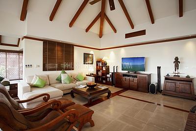 PAT11865: Luxury 2-Bedroom Villa in Patong. Photo #7