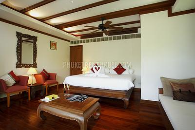 PAT11865: Luxury 2-Bedroom Villa in Patong. Photo #25