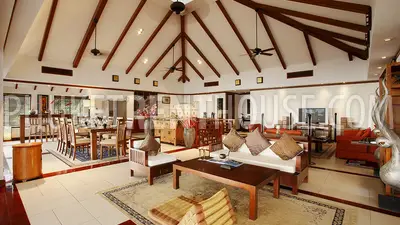 PAT11867: Luxury Sea View 4-Bedroom Villa. Photo #15