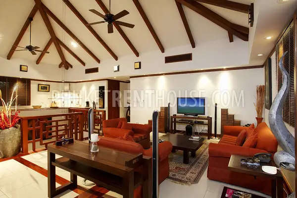 PAT11867: Luxury Sea View 4-Bedroom Villa. Photo #17