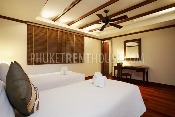 PAT11867: Luxury Sea View 4-Bedroom Villa. Photo #41