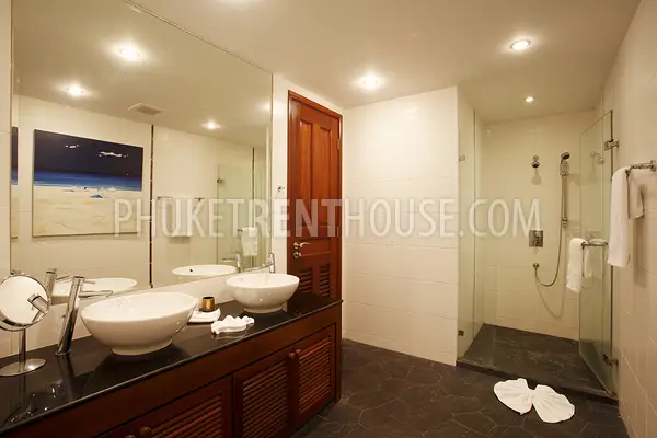 PAT11867: Luxury Sea View 4-Bedroom Villa. Photo #43