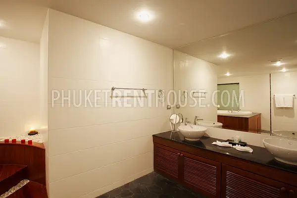PAT11867: Luxury Sea View 4-Bedroom Villa. Photo #37