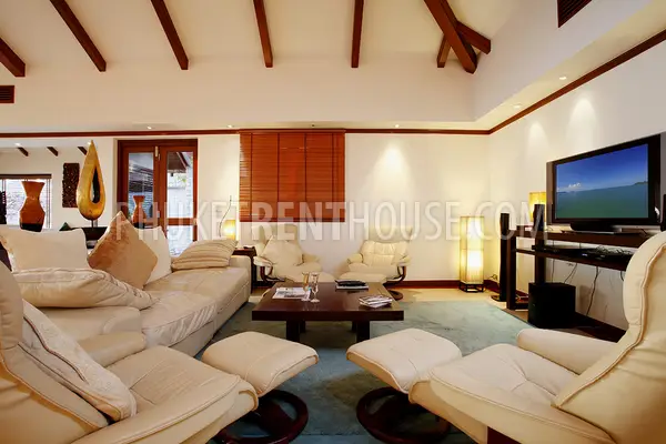 PAT11869: Luxury 4 Bedroom Villa with Sea View in Patong. Photo #9