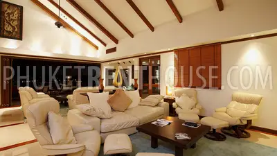 PAT11869: Luxury 4 Bedroom Villa with Sea View in Patong. Photo #11