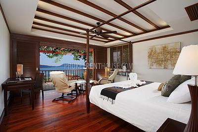 PAT11869: Luxury 4 Bedroom Villa with Sea View in Patong. Photo #25