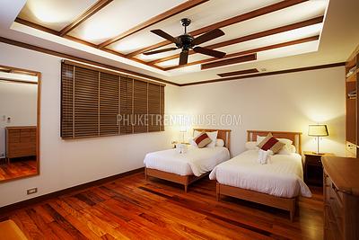 PAT11869: Luxury 4 Bedroom Villa with Sea View in Patong. Photo #32