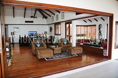 PAT11874: Luxury 3-bedroom villa with seaview. Photo #26