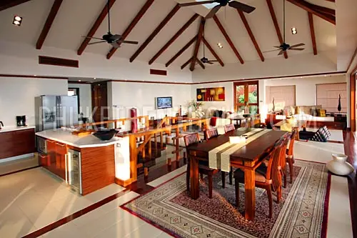 PAT11875: 3-bedroom piece of luxury minutes away from the heart of Phuket nightlife. Fotoğraf #14