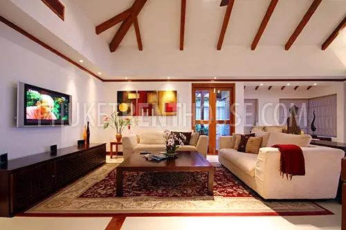 PAT11875: 3-bedroom piece of luxury minutes away from the heart of Phuket nightlife. Fotoğraf #15