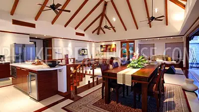 PAT11875: 3-bedroom piece of luxury minutes away from the heart of Phuket nightlife. Fotoğraf #16