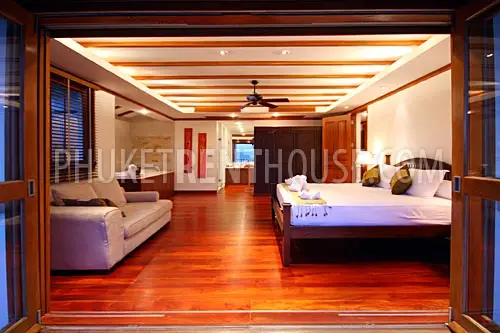 PAT11875: 3-bedroom piece of luxury minutes away from the heart of Phuket nightlife. Fotoğraf #24