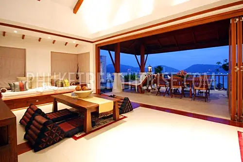 PAT11875: 3-bedroom piece of luxury minutes away from the heart of Phuket nightlife. Fotoğraf #19