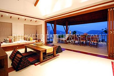 PAT11875: 3-bedroom piece of luxury minutes away from the heart of Phuket nightlife. Photo #19