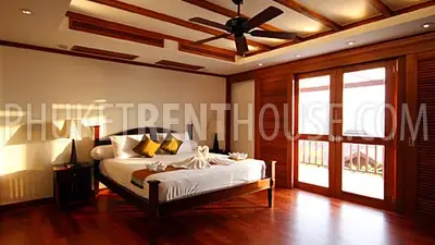 PAT11875: 3-bedroom piece of luxury minutes away from the heart of Phuket nightlife. Fotoğraf #33