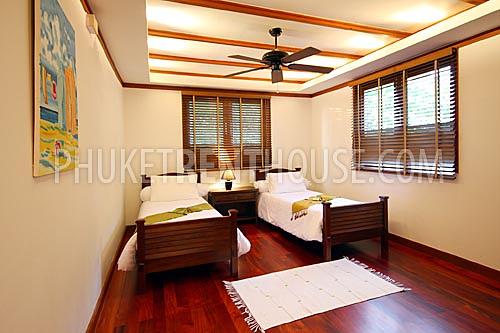 PAT11875: 3-bedroom piece of luxury minutes away from the heart of Phuket nightlife. Photo #36