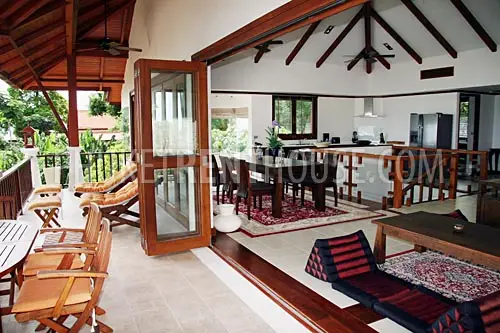 PAT11875: 3-bedroom piece of luxury minutes away from the heart of Phuket nightlife. Fotoğraf #50