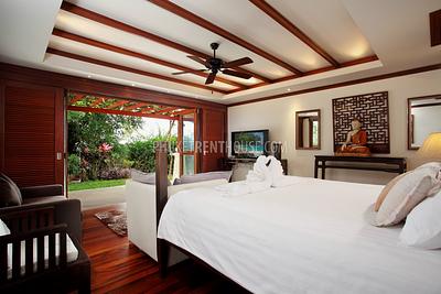 PAT11876: Stunning 3-Bedroom Villa with sea view. Photo #37