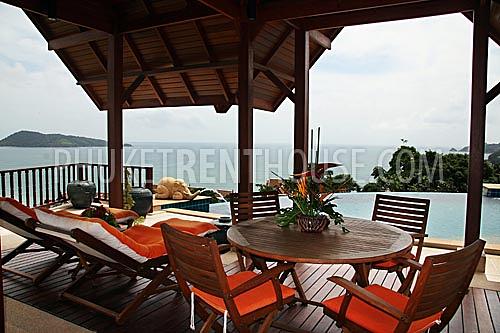 PAT11880: 4-Bedroom Villa overlooking Patong Bay. Photo #17