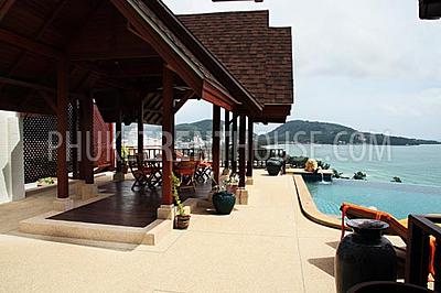 PAT11880: 4-Bedroom Villa overlooking Patong Bay. Photo #18