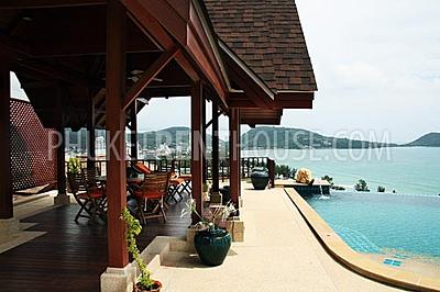 PAT11880: 4-Bedroom Villa overlooking Patong Bay. Photo #12