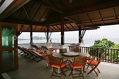 PAT11880: 4-Bedroom Villa overlooking Patong Bay. Photo #36