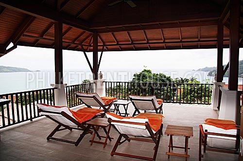 PAT11880: 4-Bedroom Villa overlooking Patong Bay. Photo #38
