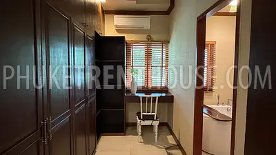 CHA22967: Newly Renovated Resort-Style Villa. Photo #16