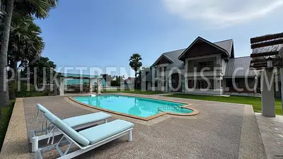 CHA22967: Newly Renovated Resort-Style Villa. Photo #20