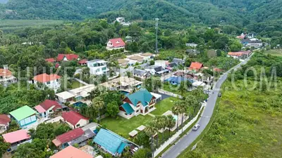 CHA22967: Newly Renovated Resort-Style Villa. Photo #25