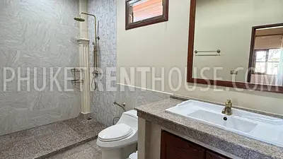 CHA22967: Newly Renovated Resort-Style Villa. Photo #26
