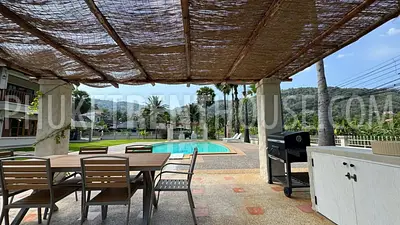 CHA22967: Newly Renovated Resort-Style Villa. Photo #44