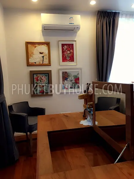 CHA2317: Luxury 3 bedroom Villa with private swimming pool and elegant sunbathing area in Chalong. Photo #10
