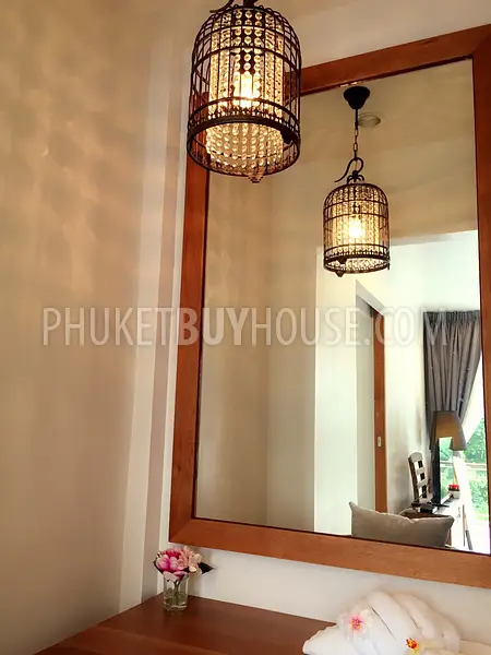 CHA2317: Luxury 3 bedroom Villa with private swimming pool and elegant sunbathing area in Chalong. Photo #16
