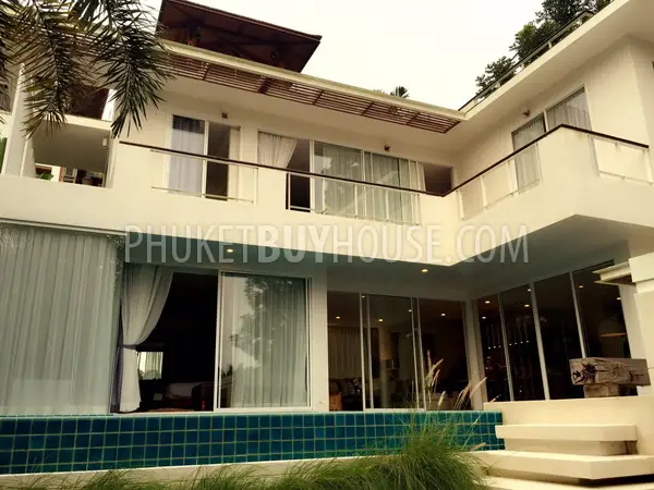 CHA2317: Luxury 3 bedroom Villa with private swimming pool and elegant sunbathing area in Chalong. Photo #19