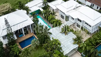 RAW22968: Spacious 6-Bedroom Family Residence. Fotoğraf #7