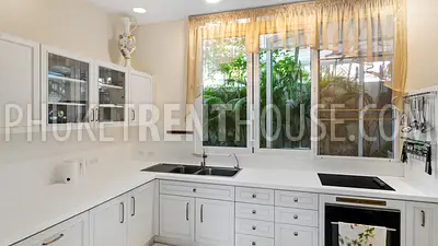 RAW22968: Spacious 6-Bedroom Family Residence. Fotoğraf #2
