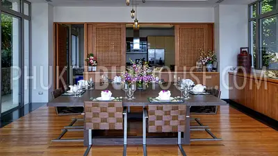 KAM71: Amazing 4 Bedrooms Beachfront Villa in Kamala. Photo #2