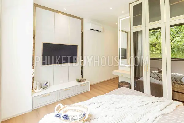 SUR22971: 2-Bedroom Freehold Apartment Steps from Surin Beach. 照片 #38