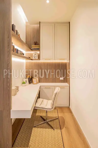 SUR22973: 2-Bedroom Freehold Apartment Near Surin Beach. 照片 #38