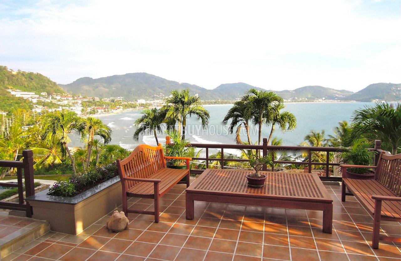 PAT2363: Luxury 2-storey Villa For Sale in Patong. Photo #16