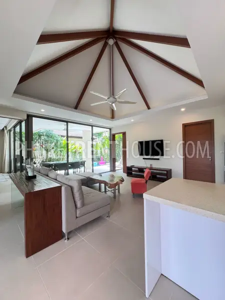 RAW22975: Modern 4-Bedroom Pool Villa with Tropical Courtyard in Rawai, Phuket. Photo #17