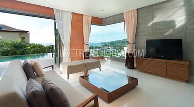 KAM12741: 3 Bedroom Luxury Villa with Swimming Pool in Kamala. Photo #11