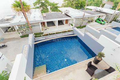 PAT13558: Gorgeous 2 Bedroom Oceanfront Pool Villa near Patong. Photo #18